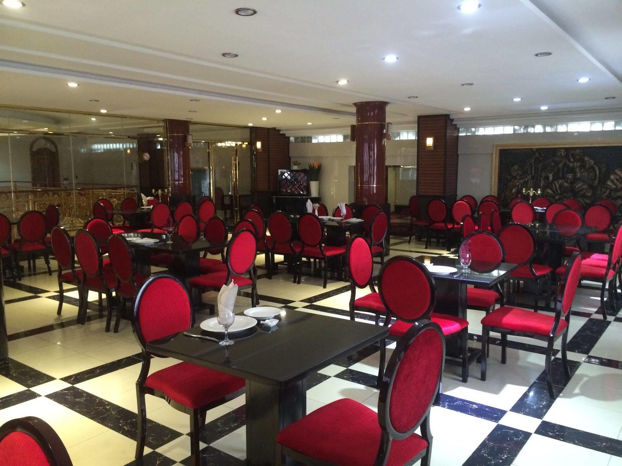 Sun Beach Hotel Cotonou Exterior foto