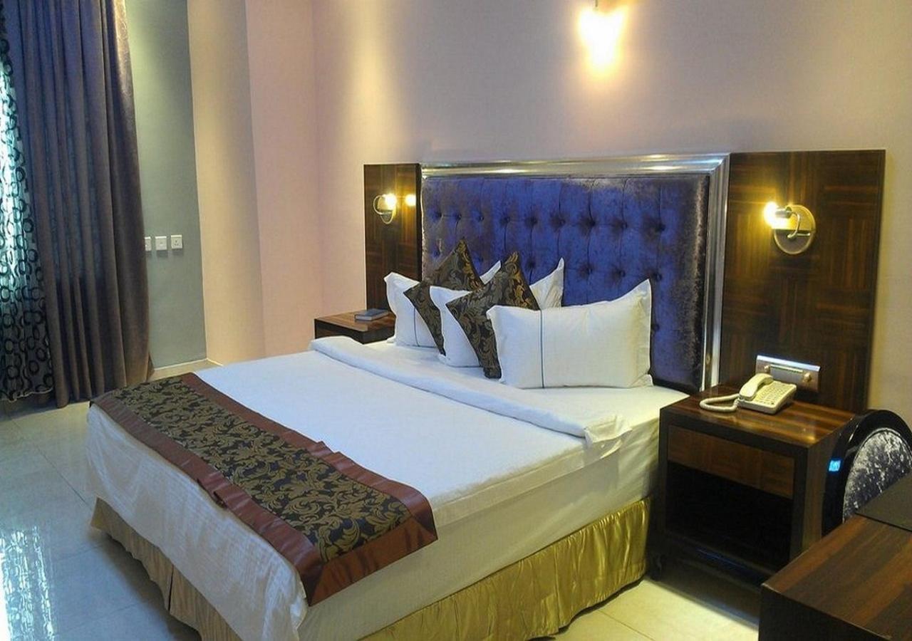 Sun Beach Hotel Cotonou Exterior foto