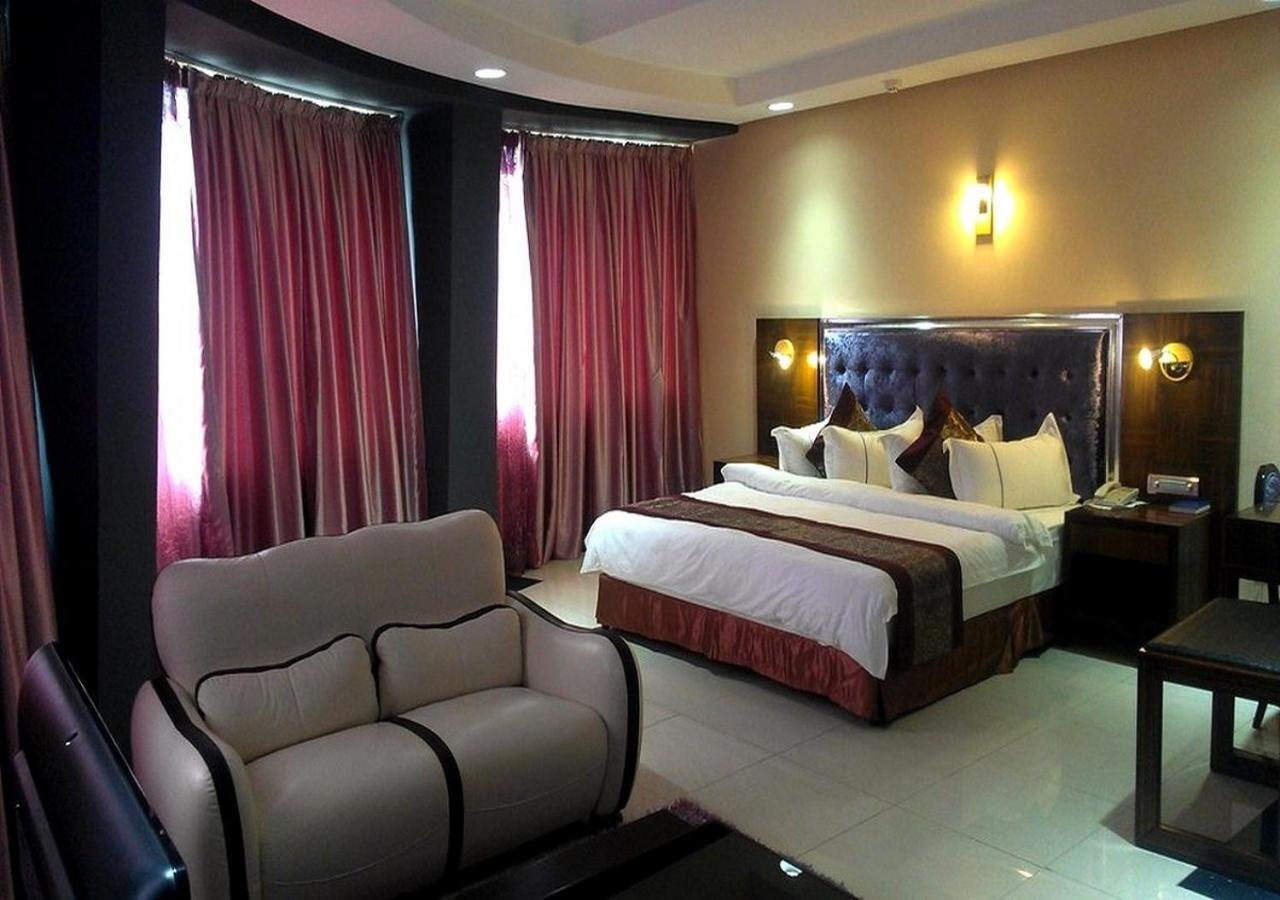 Sun Beach Hotel Cotonou Exterior foto