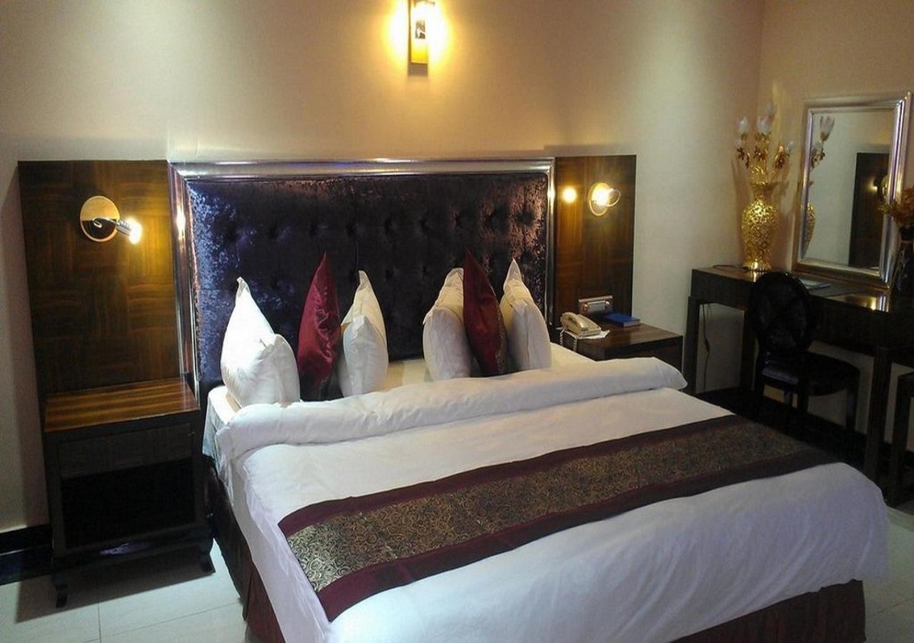 Sun Beach Hotel Cotonou Exterior foto